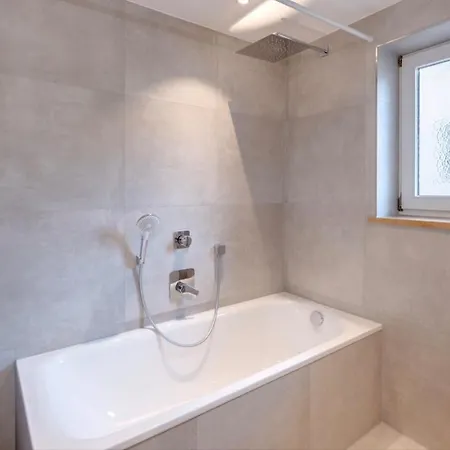 Appartement Luxury Lakehouse Ground Floor - Minimum 3 Nights