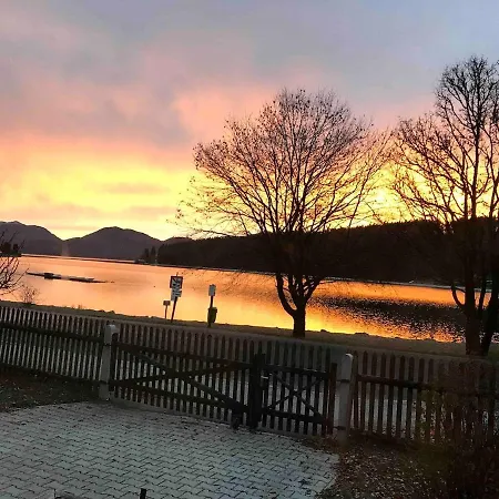 Luxury Lakehouse Ground Floor - Minimum 3 Nights * Kochel am See