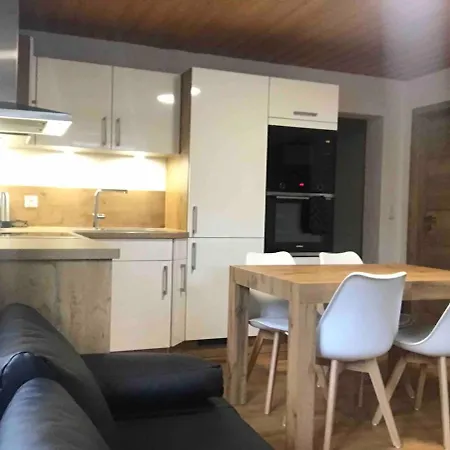 Appartement Luxury Lakehouse Ground Floor - Minimum 3 Nights *