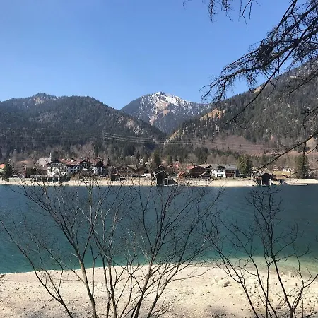 Luxury Lakehouse Ground Floor - Minimum 3 Nights Kochel am See