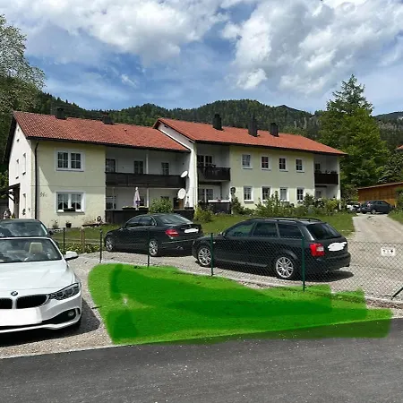 Appartement Luxury Lakehouse Ground Floor - Minimum 3 Nights *